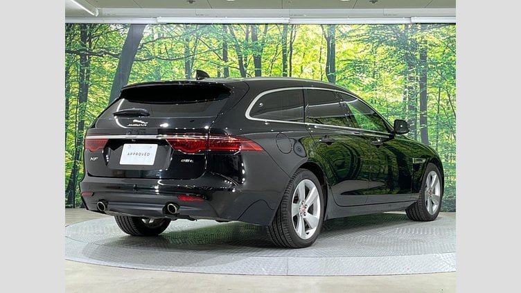 2021 認定中古車 Jaguar XF Narvik Black 2WD スポーツブレイク　プレステージ