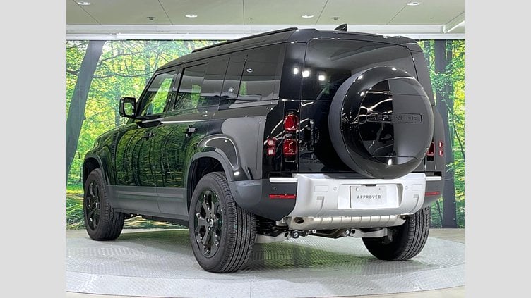 2024 認定中古車 Land Rover Defender 110 Santorini Black P300　PT204 SE