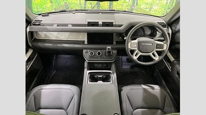 Defender 110 3