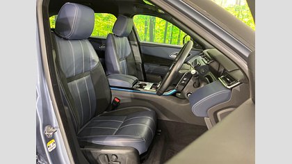 Range Rover Velar 15