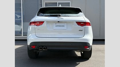 F-Pace 6