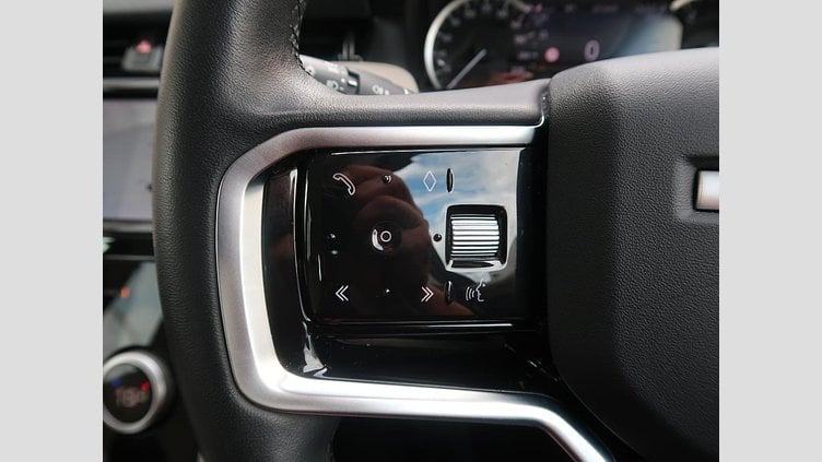 2022 認定中古車 Land Rover Discovery Sport Fuji White ディーゼル ＳＥ Ｄ２００