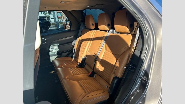 2018 認定中古車 Land Rover Discovery Waitomo Grey D258 AWD HSE