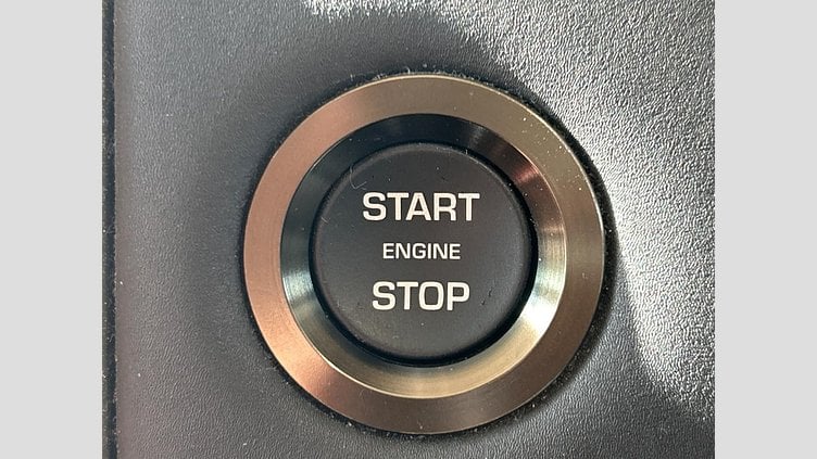 2018 認定中古車 Land Rover Discovery Waitomo Grey D258 AWD HSE