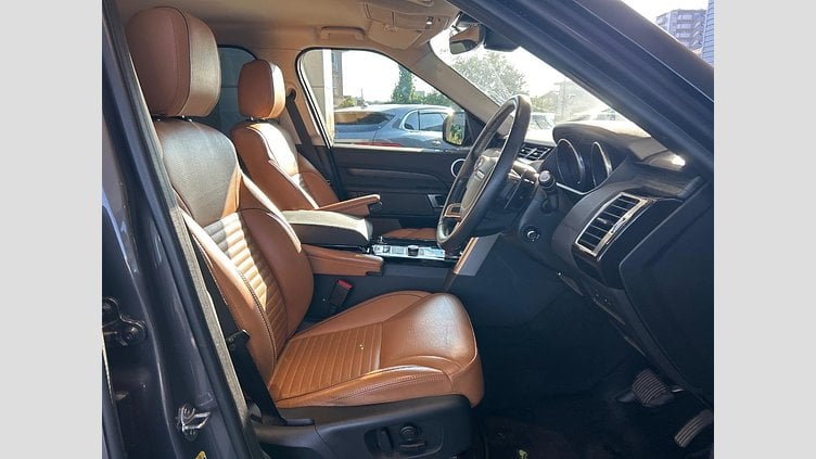 2018 認定中古車 Land Rover Discovery Waitomo Grey D258 AWD HSE