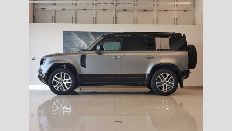 2023 認定中古車 Land Rover Defender 110 Eiger Grey 110X-DYNAMIC SEイースナーED3.0L D300 110X-DYNAMIC SEイースナーED3.0L D300