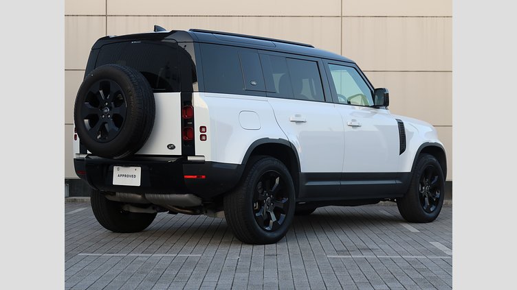 2023 認定中古車 Land Rover Defender 110 Fuji White D300 110S