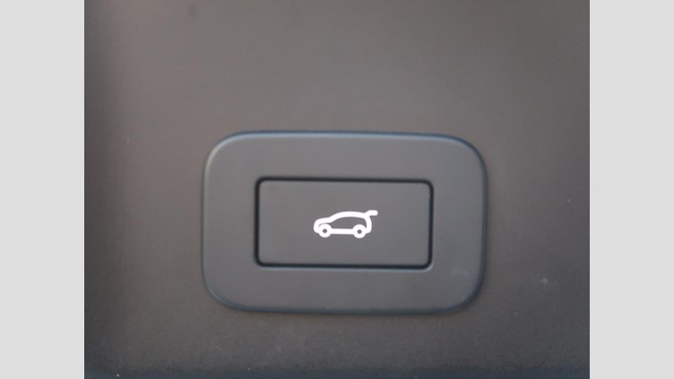 2023 認定中古車 Land Rover Range Rover Evoque Fuji White D200 S