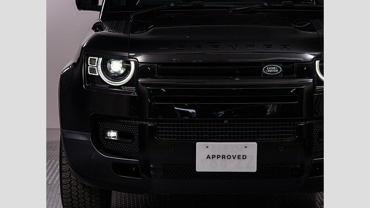 2023 認定中古車 Land Rover Defender 110 Santorini Black ディーゼル S