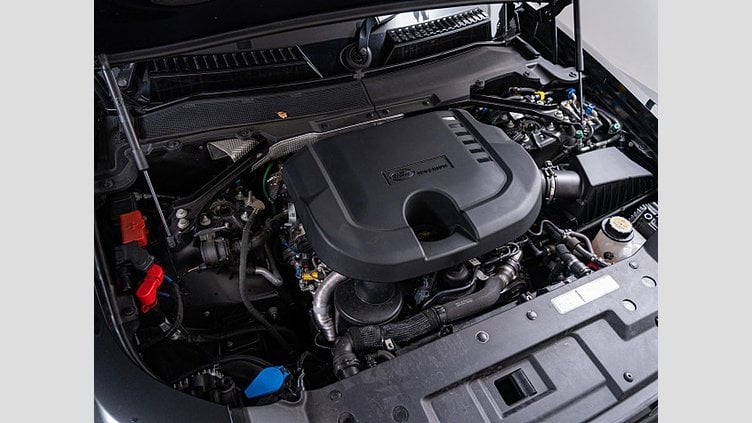 2023 認定中古車 Land Rover Defender 110 Santorini Black ディーゼル S