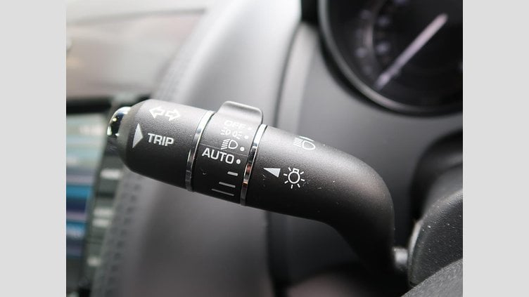 2014 認定中古車 Jaguar F-Type サルサレッド ガソリン Ｒクーペ