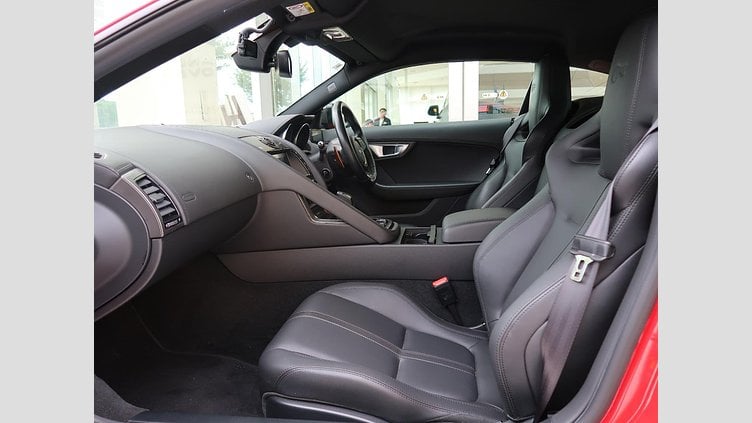 2014 認定中古車 Jaguar F-Type サルサレッド ガソリン Ｒクーペ