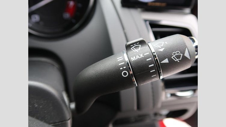 2014 認定中古車 Jaguar F-Type サルサレッド ガソリン Ｒクーペ