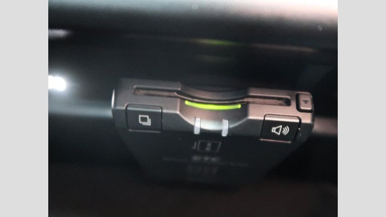 2014 認定中古車 Jaguar F-Type サルサレッド ガソリン Ｒクーペ