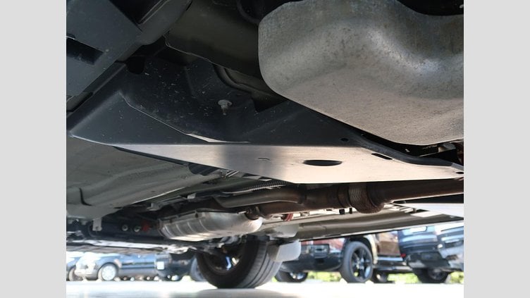 2018 認定中古車 Land Rover Discovery Sport Silicon Silver ディーゼル HSE