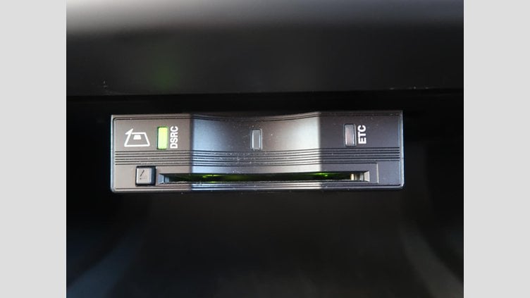 2018 認定中古車 Land Rover Discovery Sport Silicon Silver ディーゼル HSE