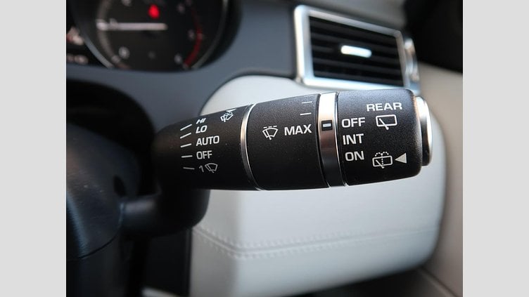 2018 認定中古車 Land Rover Discovery Sport Silicon Silver ディーゼル HSE