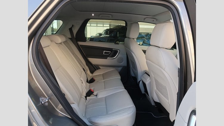 2018 認定中古車 Land Rover Discovery Sport Silicon Silver ディーゼル HSE