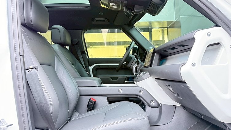 2024 認證中古車 Land Rover Defender 110 Fuji White D300 D300 X-Dynamic HSE