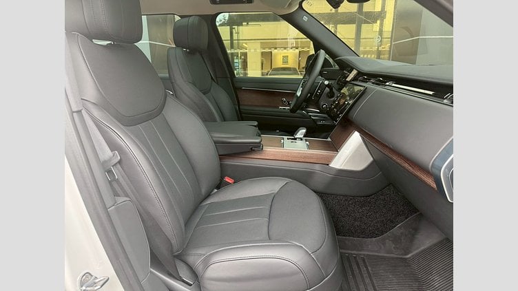 2024 認證中古車 Land Rover Range Rover (1EJ) Ostuni Pearl White 珍珠白 P400 汽油 (輕油電混合) 標準軸距 SE