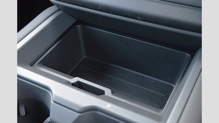 2024 認定中古車 Land Rover Defender 90 シリコンシルバー D350 ディーゼルマイルドハイブリッド X-Dynamic HSE