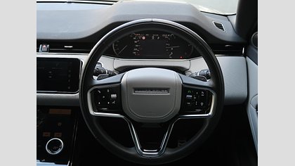 Range Rover Evoque 35