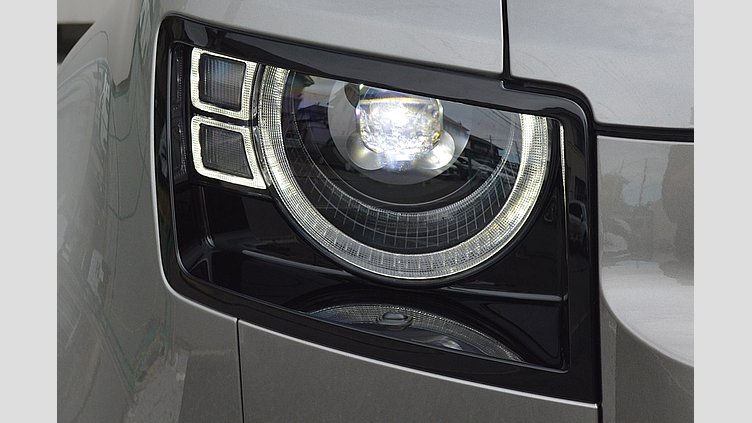 2025 認定中古車 Land Rover Defender 110 Silicon Silver D350  AWD HAKUBA EDITION