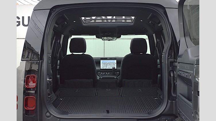 2025 認定中古車 Land Rover Defender 110 Silicon Silver D350  AWD HAKUBA EDITION