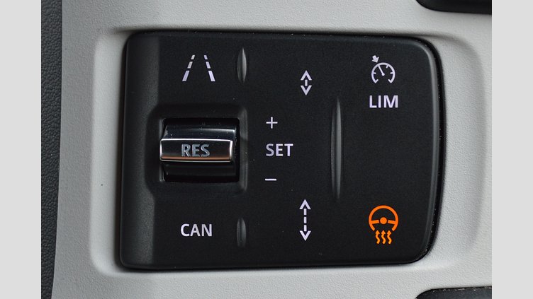 2025 認定中古車 Land Rover Defender 110 Silicon Silver D350  AWD HAKUBA EDITION