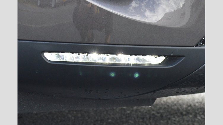 2022 認定中古車 Land Rover Range Rover Sport シャラントグレイ 3.0リッター6気筒300PSターボチャージドディーゼルMHEV（オートマチック） S