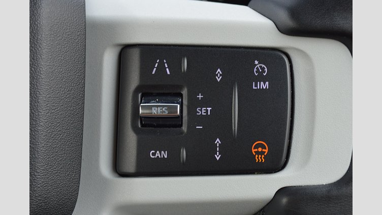 2023 認定中古車 Land Rover Defender 90 Pangea Green AWD P300 SE 