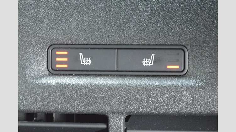 2024 認定中古車 Jaguar E-Pace サントリーニブラック P250（ガソリン） R-DYNAMIC HSE