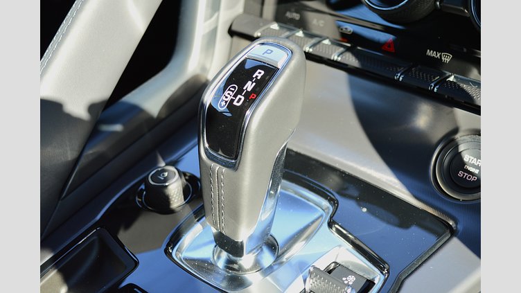 2024 認定中古車 Jaguar F-Type Grey P575 AWD AT ZPエディション AWD