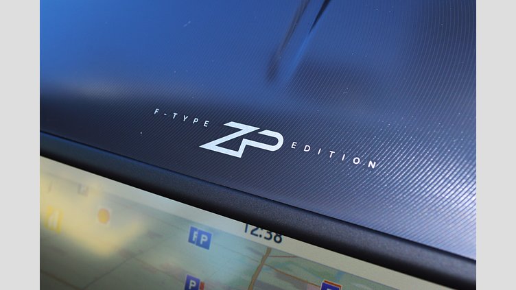 2024 認定中古車 Jaguar F-Type Grey P575 AWD AT ZPエディション AWD