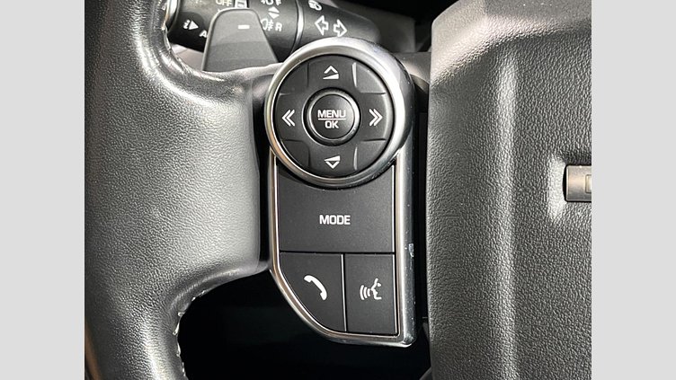 2018 認定中古車 Land Rover Discovery Corris Grey ４WD HSE