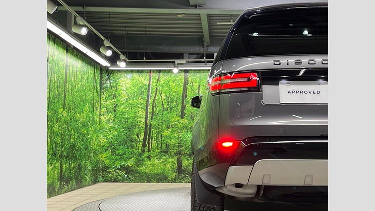 2018 認定中古車 Land Rover Discovery Corris Grey ４WD HSE