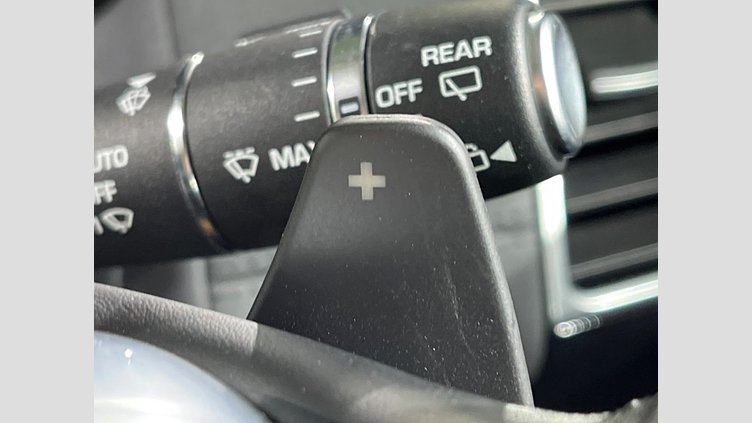 2018 認定中古車 Land Rover Discovery Corris Grey ４WD HSE