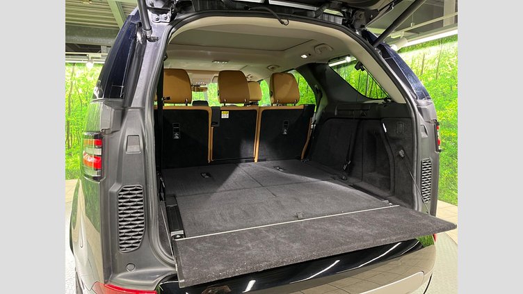 2018 認定中古車 Land Rover Discovery Corris Grey ４WD HSE