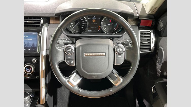 2018 認定中古車 Land Rover Discovery Corris Grey ４WD HSE