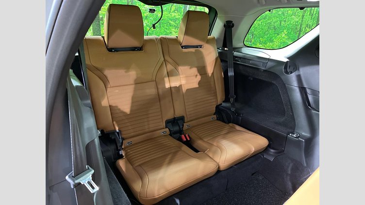 2018 認定中古車 Land Rover Discovery Corris Grey ４WD HSE