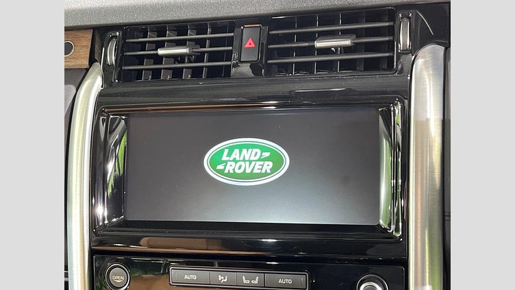 2018 認定中古車 Land Rover Discovery Corris Grey ４WD HSE