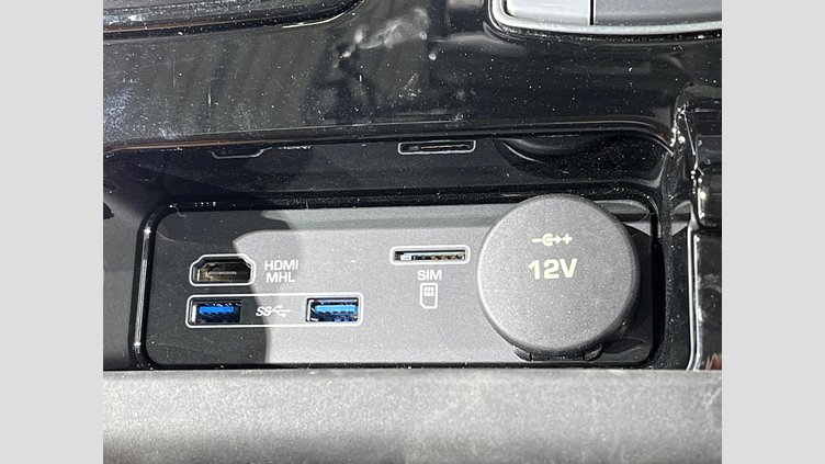 2018 認定中古車 Land Rover Discovery Corris Grey ４WD HSE