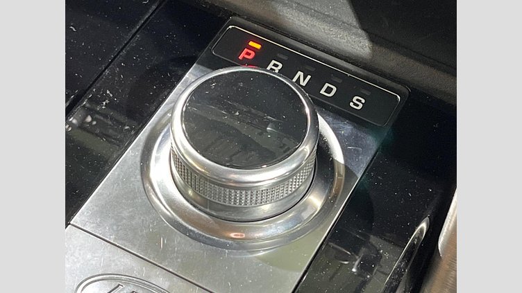 2018 認定中古車 Land Rover Discovery Corris Grey ４WD HSE