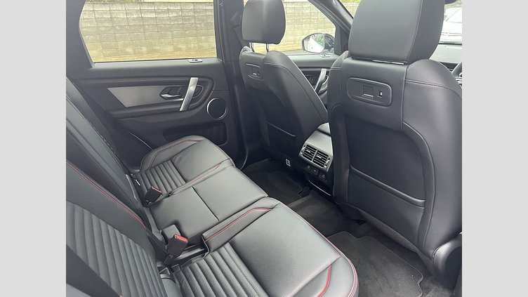 2023 認定中古車 Land Rover Discovery Sport Fuji White 4WD R-Dynamic S P250  5+2シート