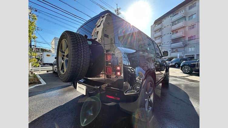 2025 認定中古車 Land Rover Defender 110 Santorini Black 3.0L D350 DynamicHSE