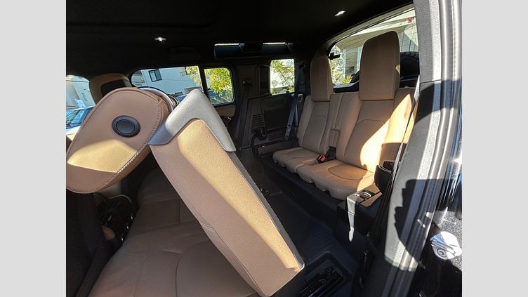 2025 認定中古車 Land Rover Defender 110 Santorini Black 3.0L D350 DynamicHSE