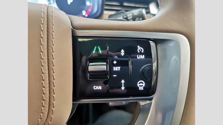 2023 認定中古車 Land Rover Range Rover Ostuni Pearl White 4.4L　ツインターボ SV　P530　SWB