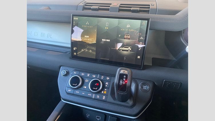 2023 認定中古車 Land Rover Defender 110 Santorini Black オートマチック イースナーエディション
