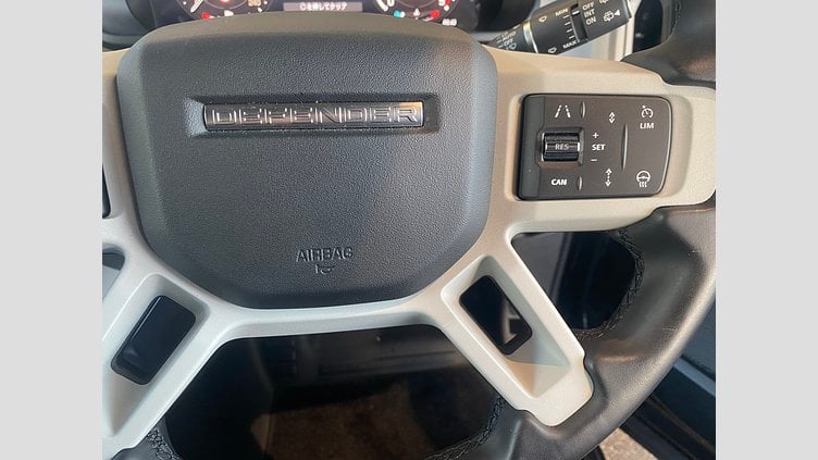 2023 認定中古車 Land Rover Defender 110 Santorini Black オートマチック イースナーエディション