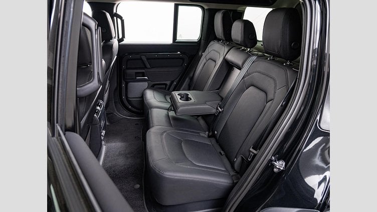 2023 認定中古車 Land Rover Defender 110 Santorini Black 3L ディーゼルエンジン １１０Ｓ Ｄ３００